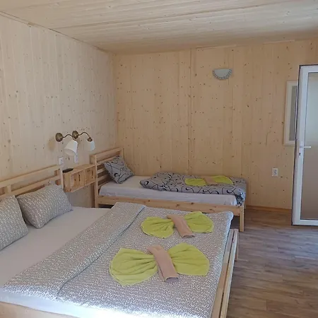 Elmona Holiday park