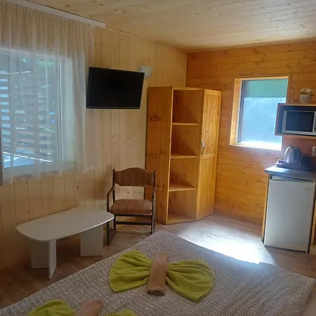 Elmona Holiday park